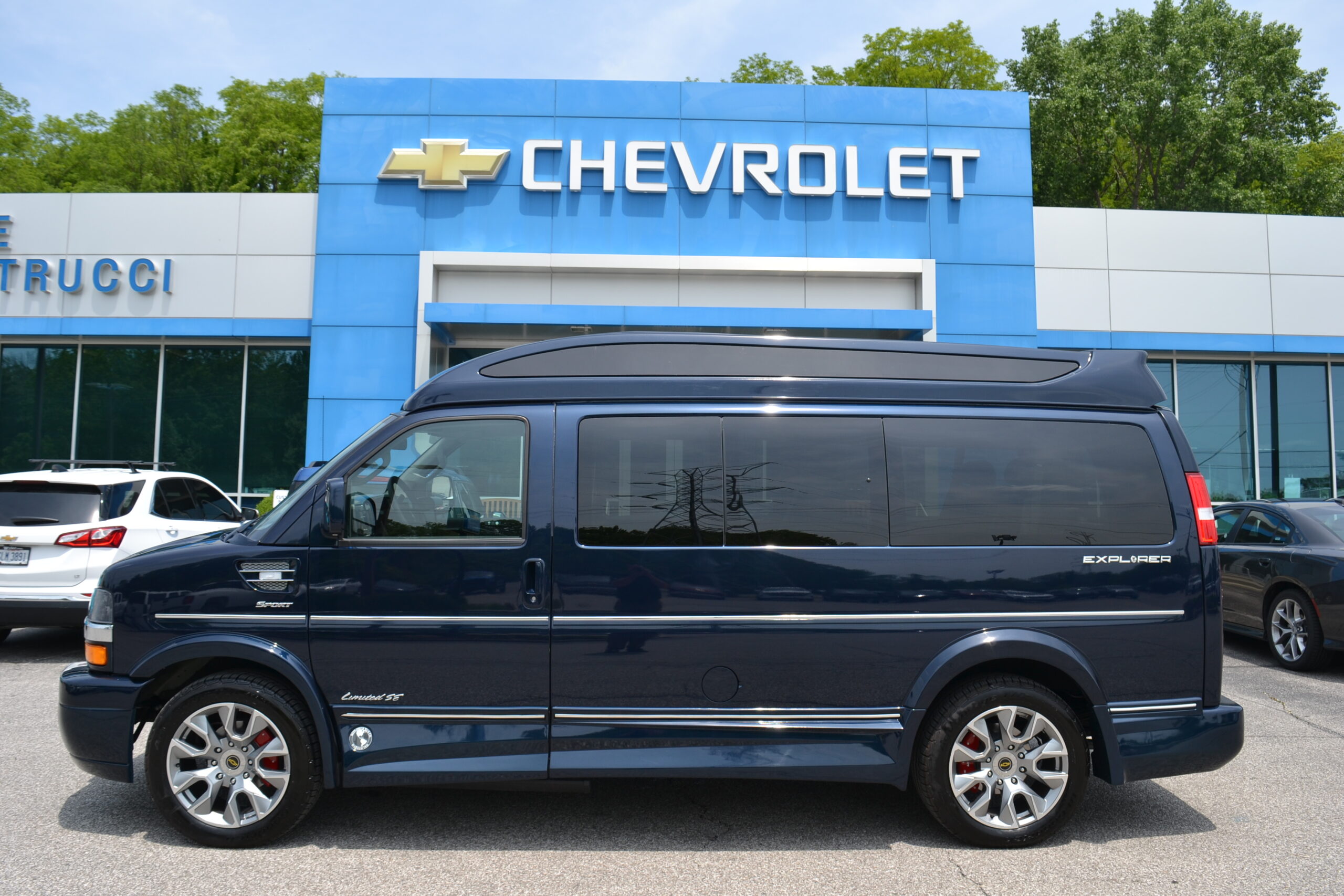 2023 Chevy Express 2500 Explorer Limited XSE VC Sport Mike
