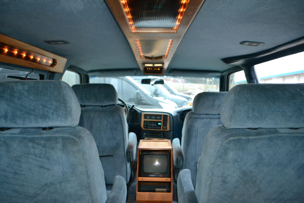 Facebook In 2020 Custom Van Interior Chevy Astro Van - vrogue.co