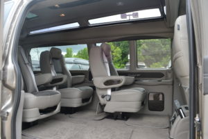 Quick release removable center captain chairs make for flexible Passenger and Cargo room