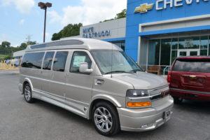 9 Passenger Explorer Conversion Van Mike Castrucci Chevrolet Conversion Van Land