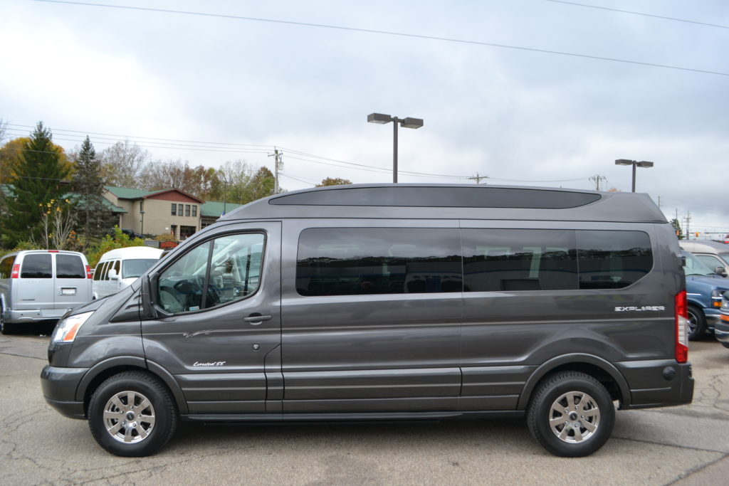 Ford 9 Passenger Conversion Van